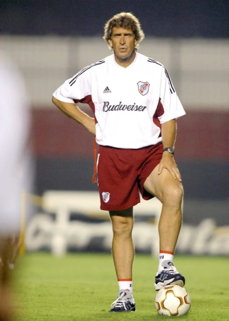 Manuel Pellegrini cuando dirigía a River Plate en la temporada 2003.