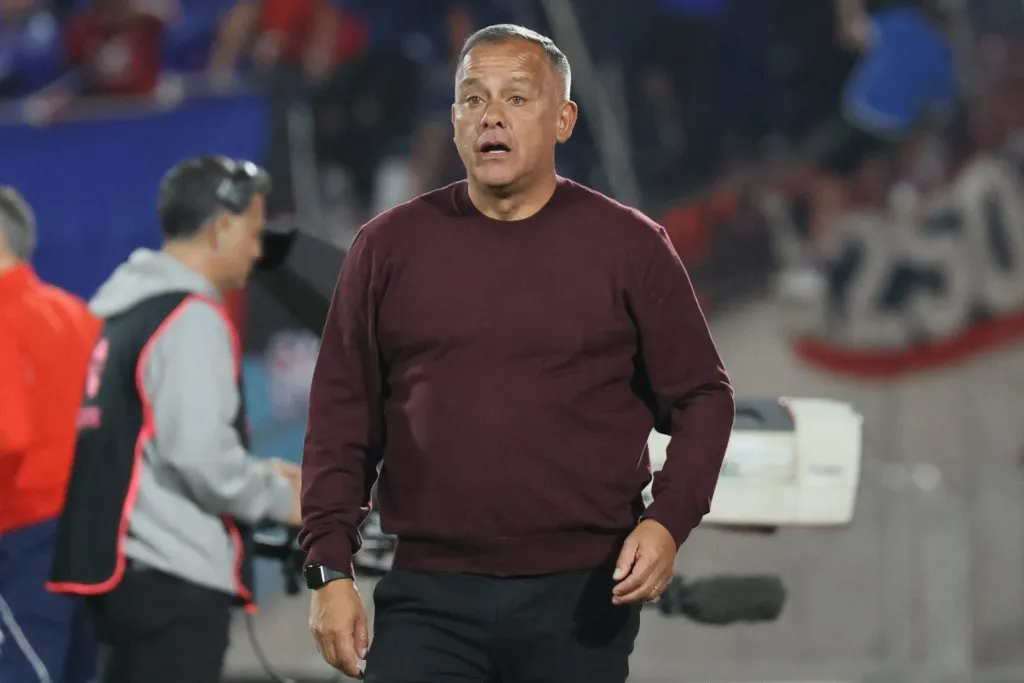 Durán no se pondrá el buzo de los Caturros | FOTO: Dragomir Yankovic/Photosport