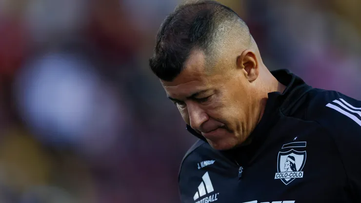 Jorge Almirón sigue al mando de Colo Colo luego de toda la polémica con la dirigencia. (Foto: Photosport)