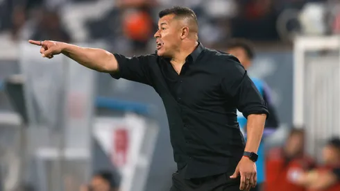 Jorge Almirón seguirá al mando de Colo Colo. (Foto: Photosport)