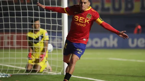 Unión gana, gusta y golea en la Copa Sudamericana.