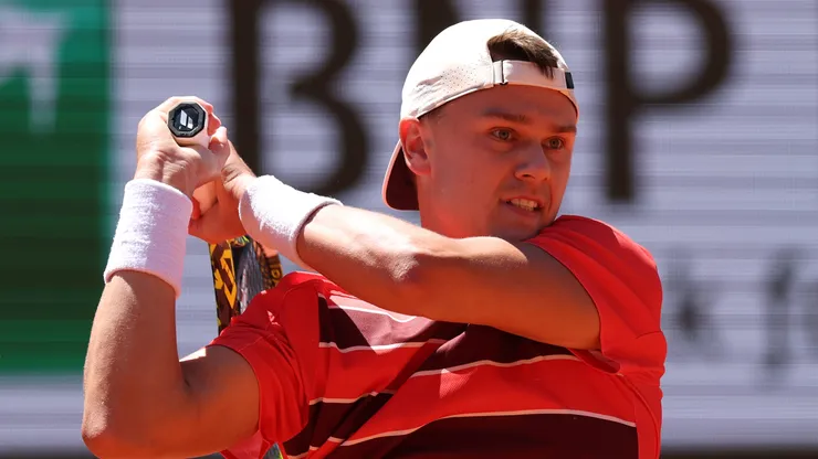 Holger Rune fue víctima de aficionado en Roland Garros. (Foto: Getty)