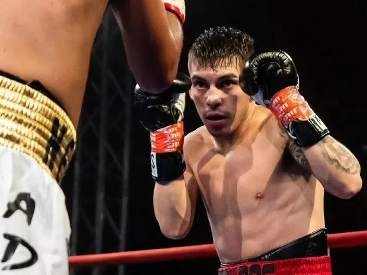 Andrés Campos cae con polémica ante Nonito Donaire