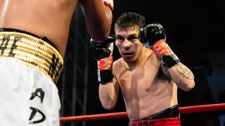 Andrés Campos no pudo ante Nonito Donaire y cayó tras una gran polémica en el noveno asalto.
