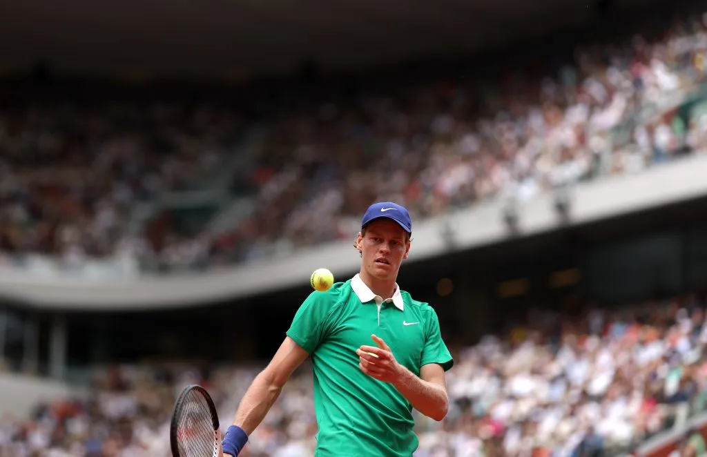 Jannik Sinner tiene una buena impresión del público de Roland Garros. (Foto: Getty)