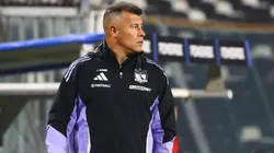 Jorge Almirón dejaría nuevamente en la banca a dos futbolistas del Popular. (Foto: Photosport)