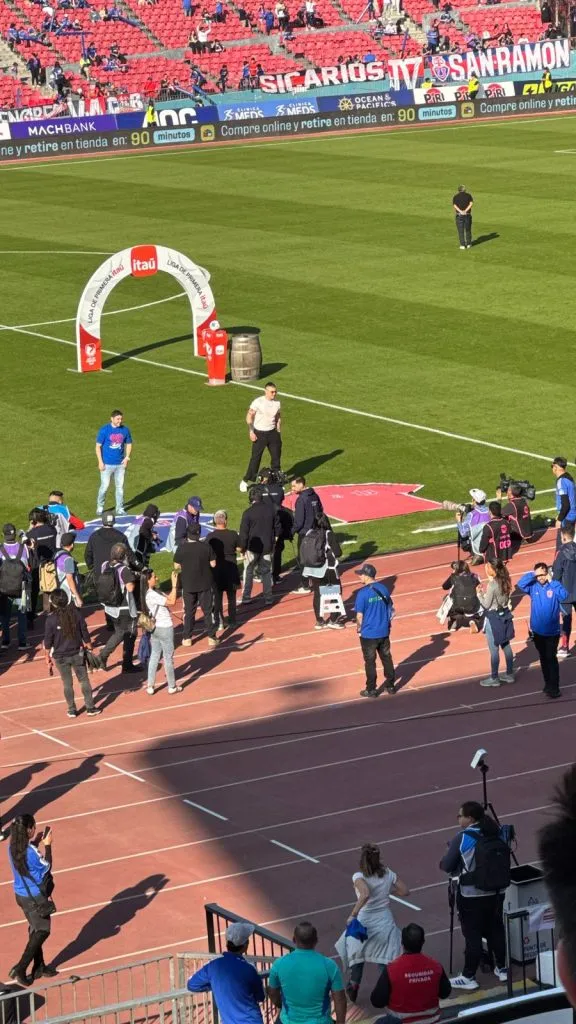José Rojas junto a Cristóbal Campos en la antesala del duelo de la U | FOTO: Bolavip Chile
