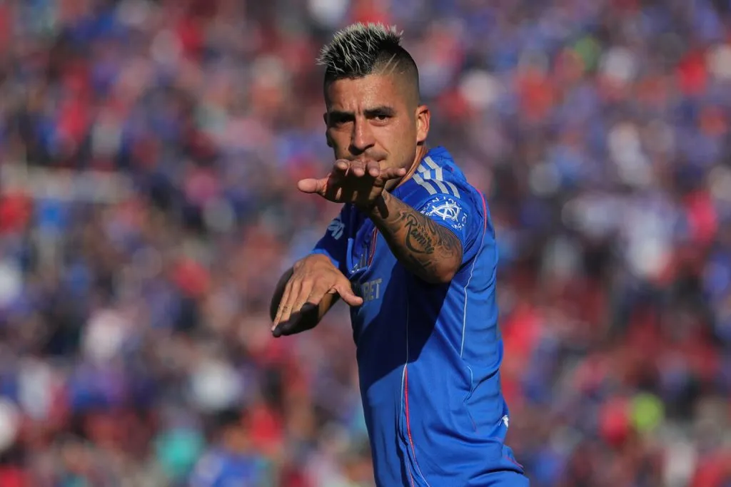 Fernández anotó en el triunfo azul | Foto: Photosport