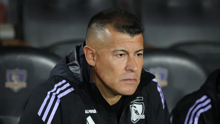 Jorge Almirón fue suspendido para el partido de Colo Colo vs Deportes Iquique.