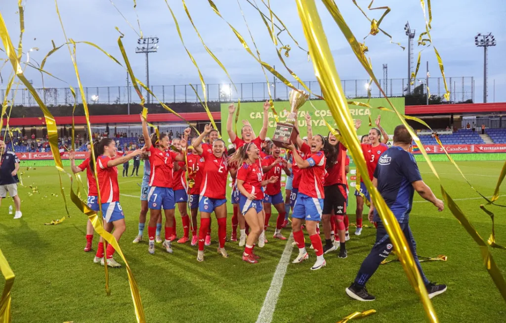 La Roja conquistó la Cataluña Cup (Comunicaciones FFCh).