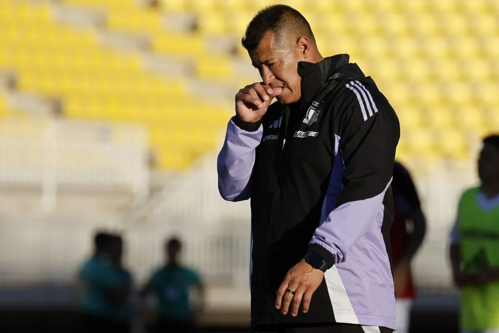 Almirón sigue haciendo noticia en su paso por Colo Colo | FOTO: Andres Pina/Aton Chile