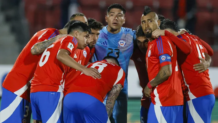 En La Roja temen por cuatro titulares por las tarjetas amarillas.