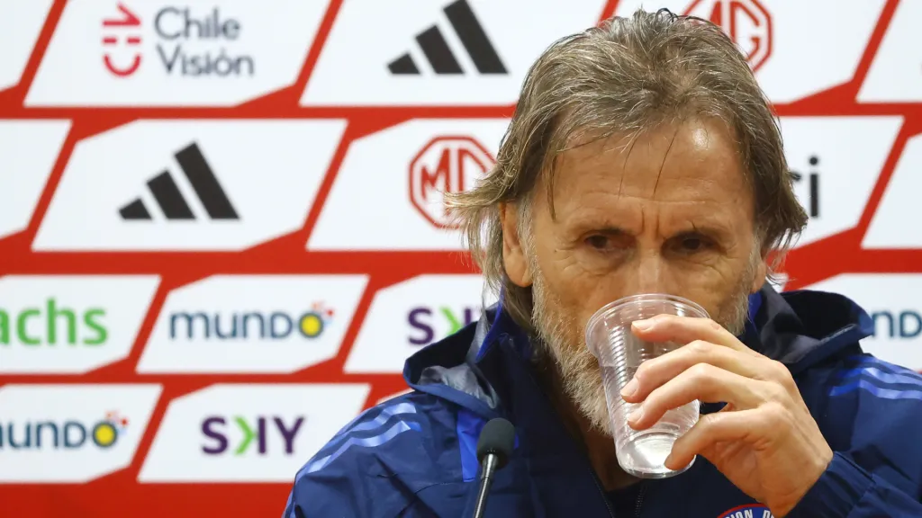 Ricardo Gareca confesó por qué sigue siendo el entrenador de la Selección Chilena.