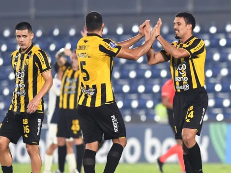 Guaraní presenta a su nuevo DT antes de enfrentar a la U