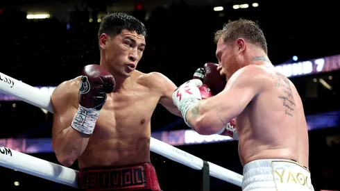 Canelo Álvarez multiplica enormemente las cifras obtenidas por quien lo venció hace unos años. (Photo by Al Bello/Getty Images)