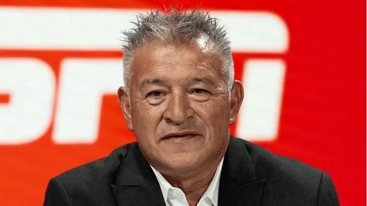 Claudio Borghi opina sobre la posible salida de una figura de Colo Colo. (Foto: ESPN)