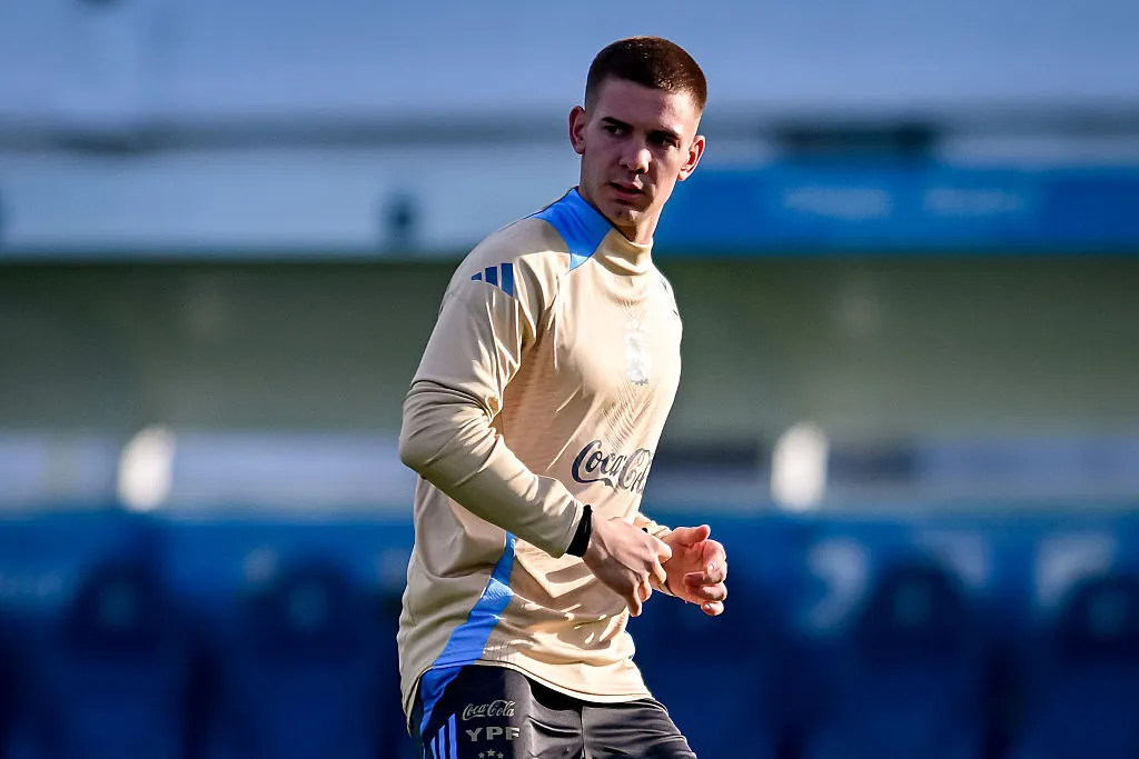 Franco Mastantuono no fue cedido por el Real Madrid (Photo by Marcelo Endelli/Getty Images)