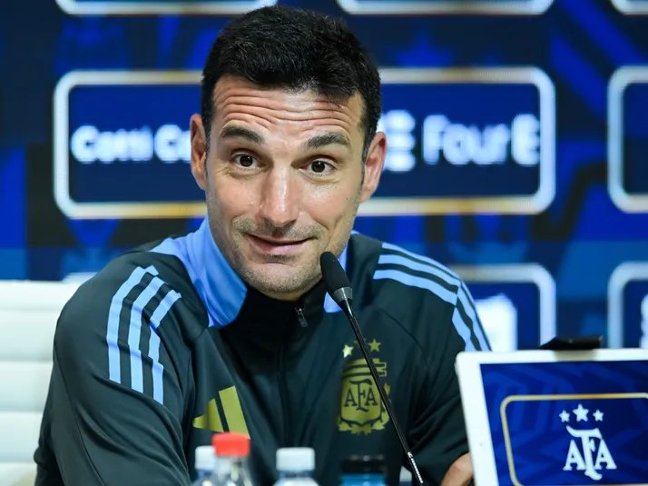 “Lo único que hay que hacer es...”: Lionel Scaloni le entrega la receta a la Selección Chilena