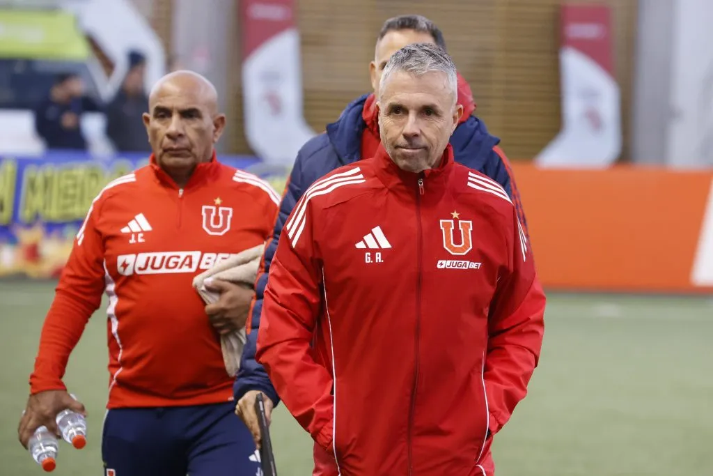 Danilo Díaz asegura que Gustavo Álvarez es el indicado para tomar la Selección Chilena
(Foto: Raul Zamora/Photosport)