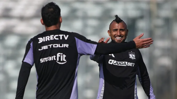 Javier Correa y Arturo Vidal brillaron en el amistoso de este sábado. (Foto: @ColoColo)