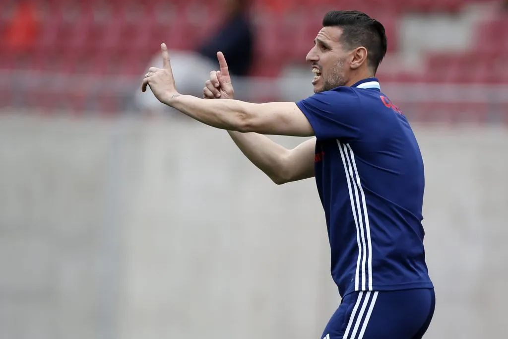 Nicolás Diez vive un buen momento profesional con Argentinos Juniors. En su momento fue asistente de Sabastián Beccacece en la U. (Foto: Photosport)