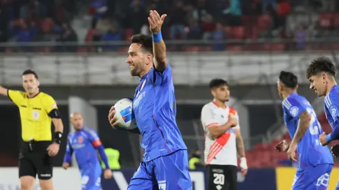 Zaldivia y el primer tanto de la U versus Curicó Unido.