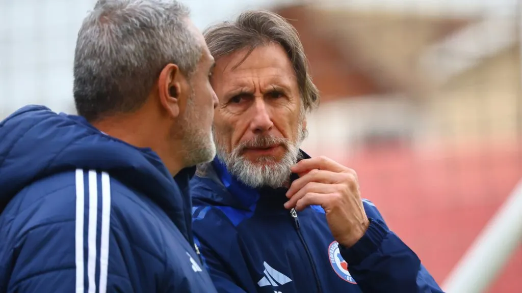 Gustavo Quinteros es candidato para reemplazar a Ricardo Gareca.