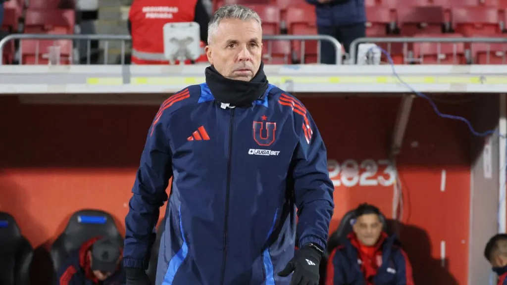 El equipo de Gustavo Álvarez le dio adiós a la Copa Chile tras caer con Curicó Unido.