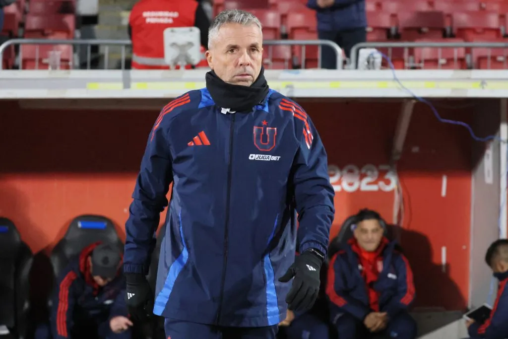 Gustavo Álvarez se refirió a su posible llegada a La Roja (Photosport).