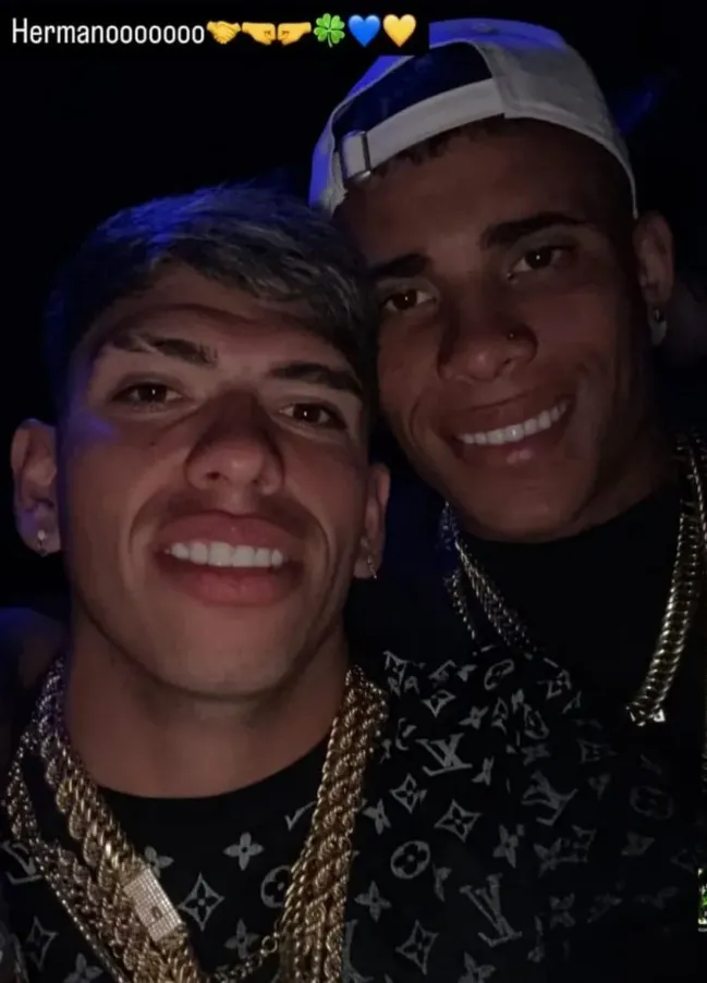 Carlos Palacios junto Ayrton Costa disfrutando de un fin de semana libre | FOTO: Instagram