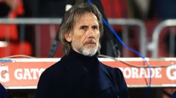 Ricardo Gareca busca reconciliarse con Perú.