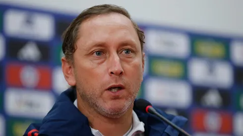 Por ahora, no hay reemplazante de Gareca y uno que suena con fuerza es Mena.