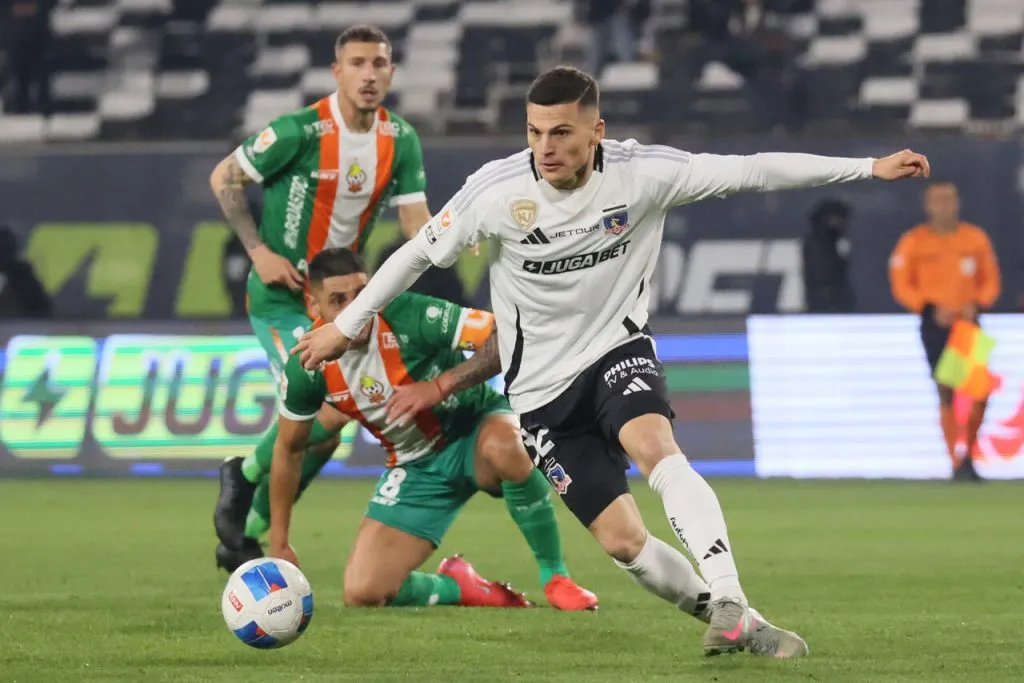 Cepeda fue una de las figuras albas ante Cobresal. | Foto: Photosport