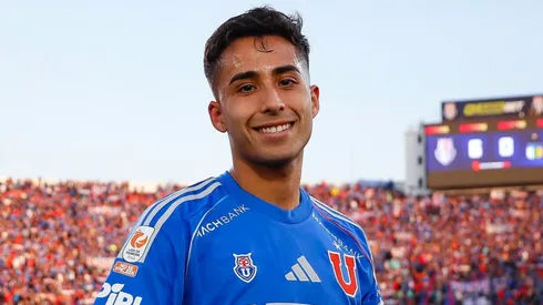 La Inteligencia Artificial indica que Lucas Assadi es serio candidato a ser la figura de Universidad de Chile en el Superclásico.