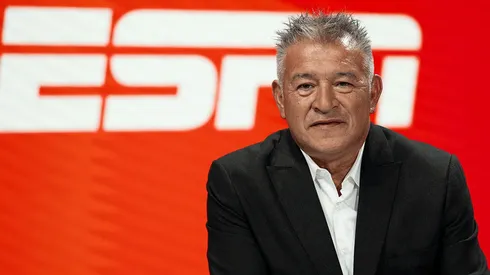 Claudio Borghi sincera su postura sobre U. de Chile en Copa Sudamericana.