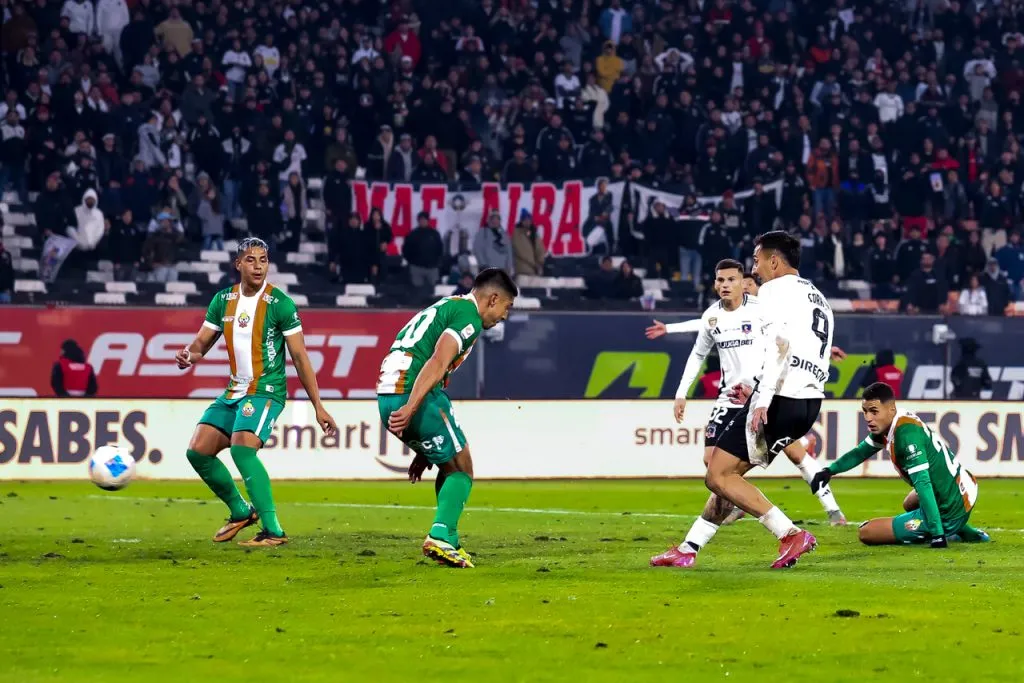 Correa brilló en la última victoria alba. | Foto: Photosport