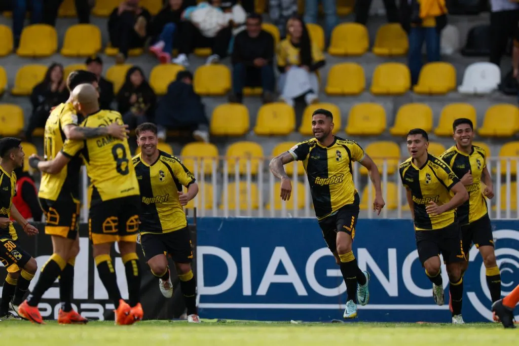 La U viene de una dolorosa caída ante Coquimbo Unido. | Foto: Photosport