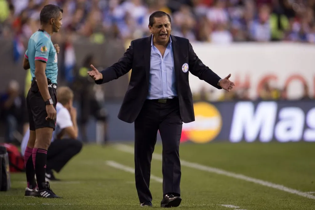 Díaz tiene conocimiento del fútbol sudamericano y ha trabajado con selecciones | FOTO: Photosport