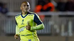 Humberto Suazo piensa en tener su último partido como profesional. (Foto: Photosport)