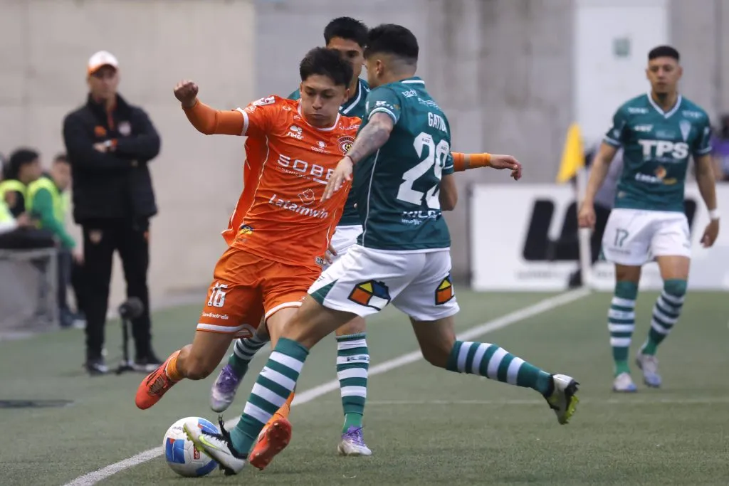 Patricio Romero no estará en Cobreloa ante Curicó Unido. (Foto: Photosport)
