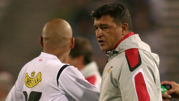 Claudio Borghi relata un episodio con Humberto Suazo en el Cacique. (Foto: Photosport)