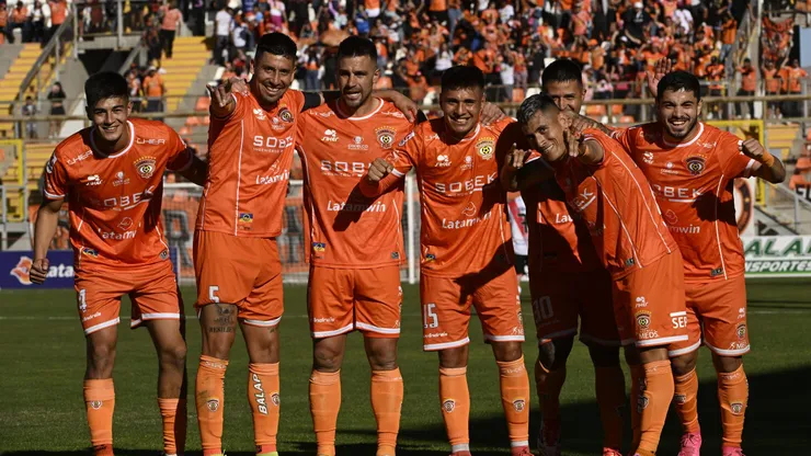 Cobreloa venció por 3-2 a Curicó Unido en la Primera B.