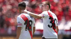 Mastantuono y Pity Martínez festejan para River.