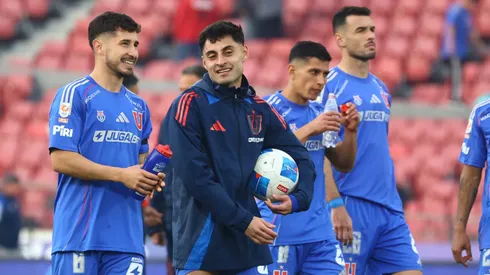 DT azul pone fichas en jugador.