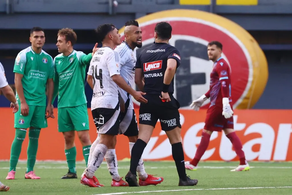 Revelan lo que Vidal le habría dicho al árbitro | Foto: Photosport