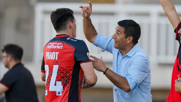 Víctor Rivero analiza la lucha por la permanencia que tiene Deportes Limache. (Foto: Photosport)