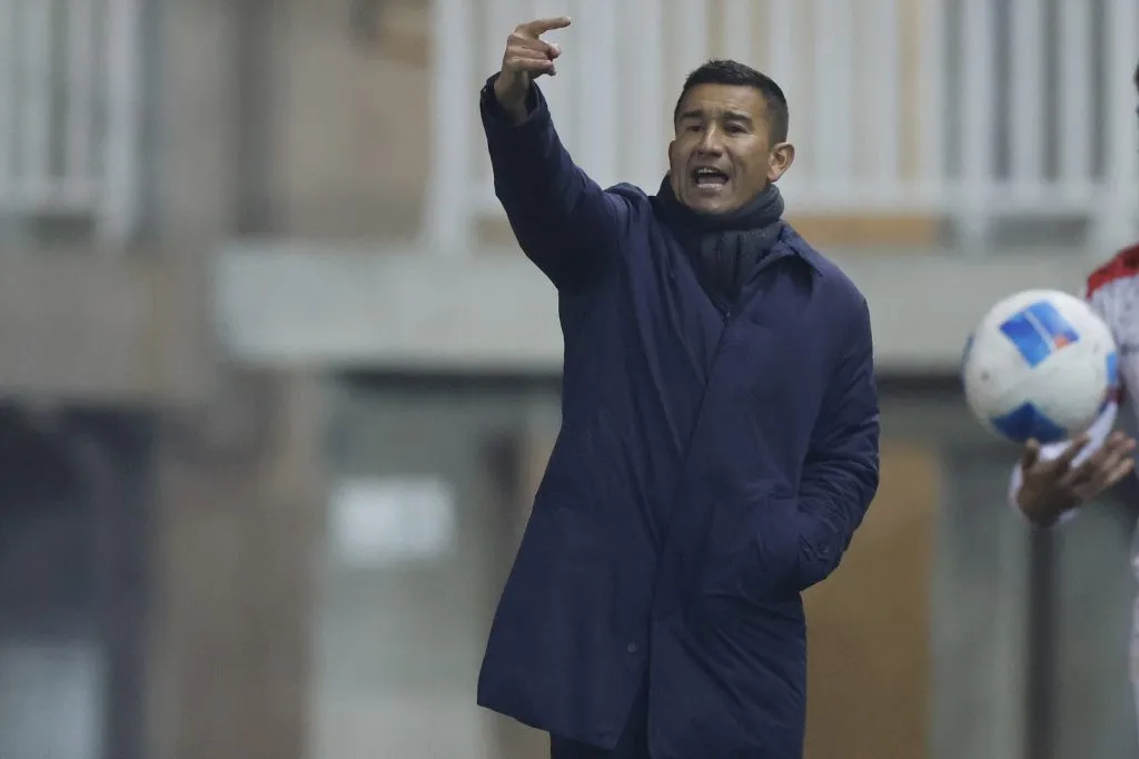 Víctor Rivero piensa que más equipos deben estar en la disputa por la permanencia. (Foto: Photosport)