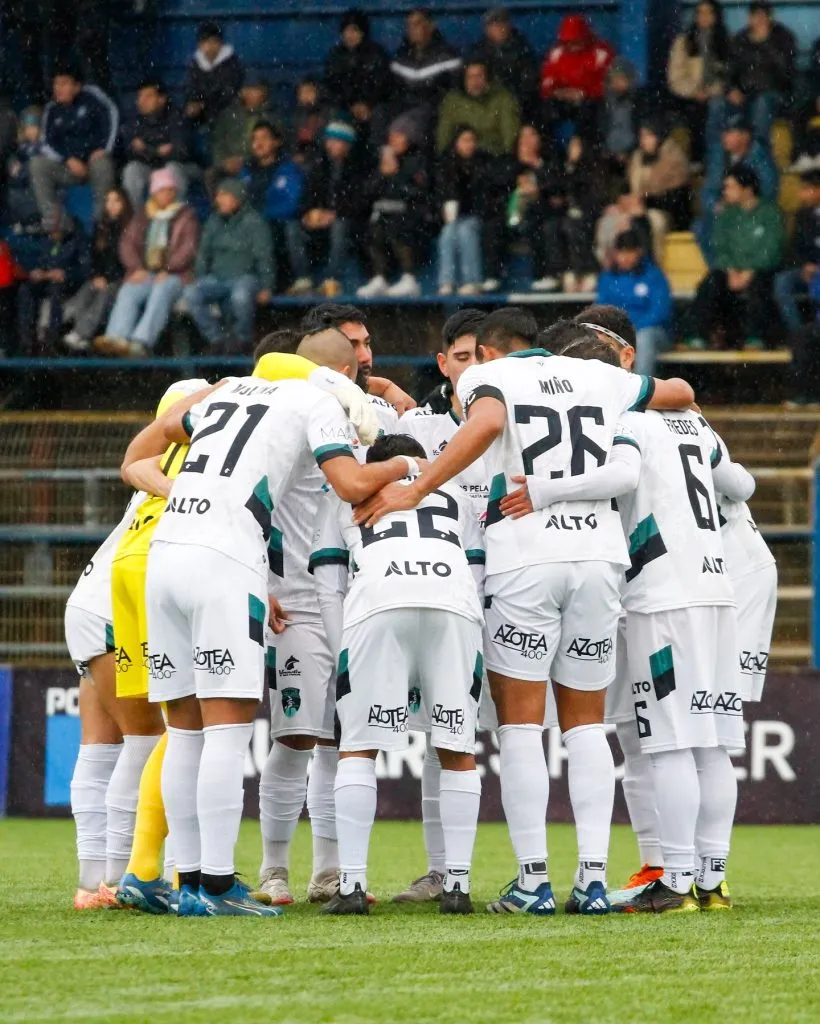 Juan Pablo Miño protagonizó una violenta expulsión (Facebook Brujas).