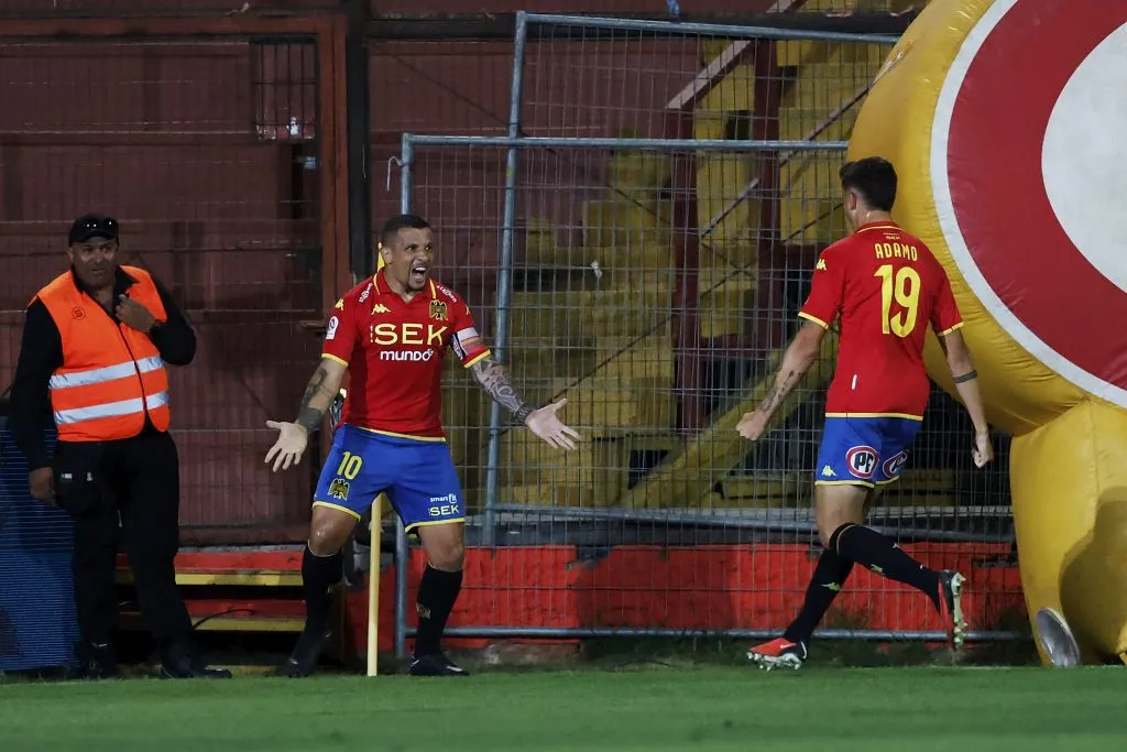 Emiliano Vecchio podría regresar a Unión Española (Foto: Photosport)