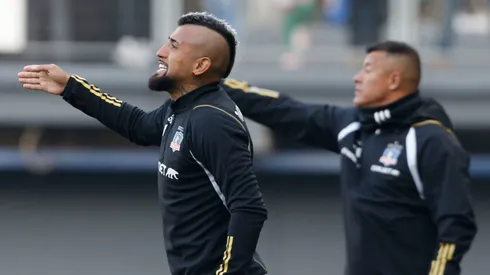 Arturo Vidal sigue generando polémicas en Colo Colo (Photosport).